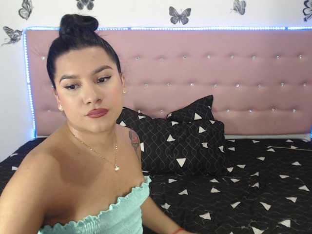 Live sex webcam photo for CANDY-ALEJA #278393186