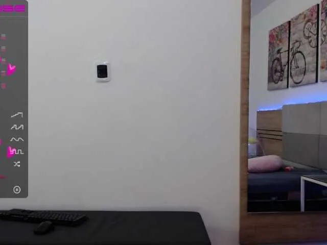 Live sex webcam photo for CANDY-ANNY #274150440