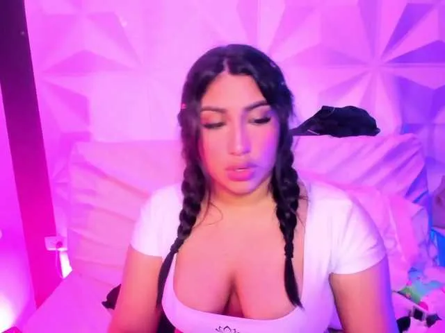 Live sex webcam photo for CANDY-GABY #274134494