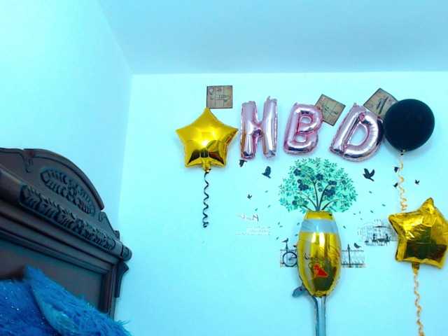 Live sex webcam photo for CELESTEE #277357382