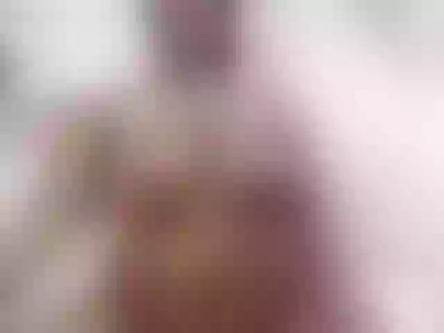 Live sex webcam photo for CHANTALLGODDE #273095709
