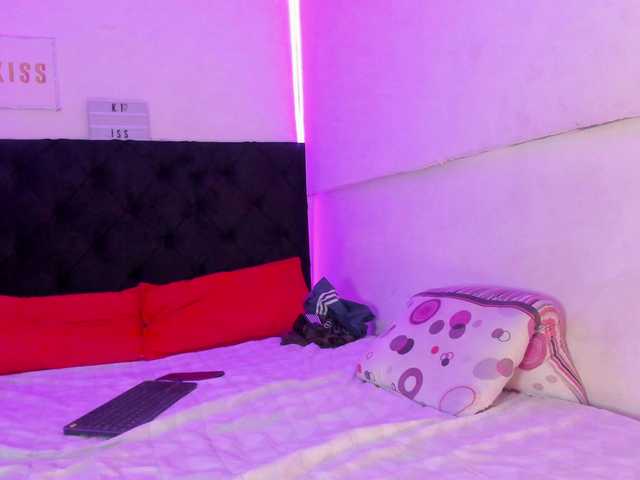 Live sex webcam photo for CHIMBOFER #287184516