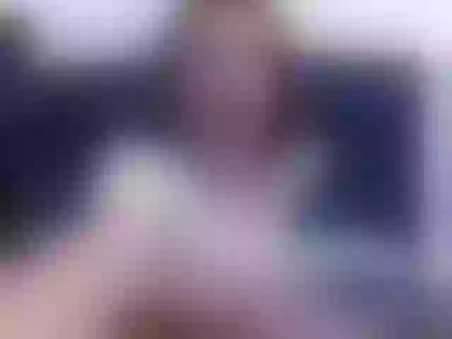 Live sex webcam photo for CHLLOE1 #275663868