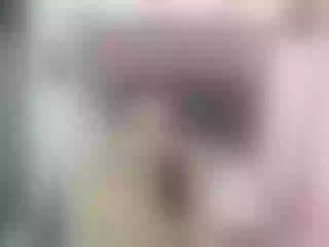 Live sex webcam photo for CHLLOE1 #275907537