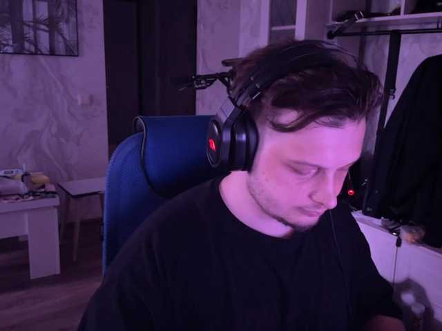 Live sex webcam photo for CKU4HblY #278062604