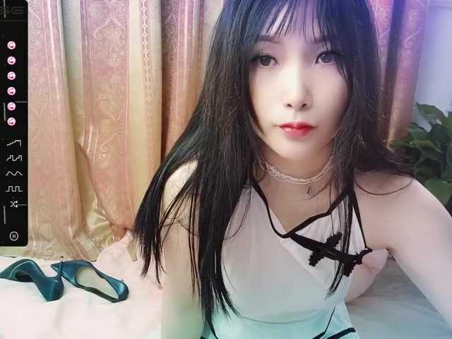 Live sex webcam photo for CN-yaoyao #273079280