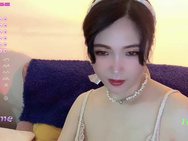 Live sex webcam photo for CN-yaoyao #273962275