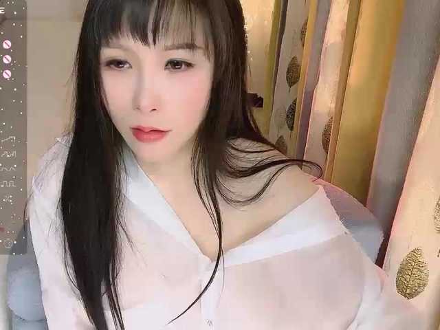 Live sex webcam photo for CN-yaoyao #277185439