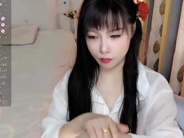 Live sex webcam photo for CN-yaoyao #277234777