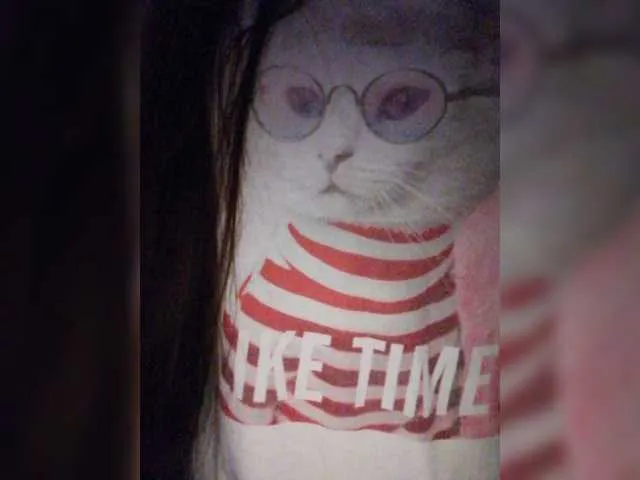 Live sex webcam photo for CNPEHA #273835191