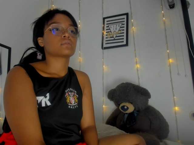 Live sex webcam photo for COOPERKIMBER #276095835