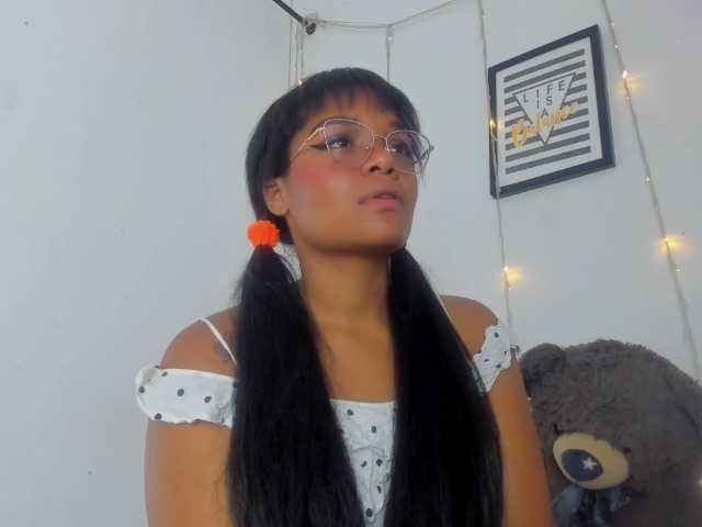 Live sex webcam photo for COOPERKIMBER #276139584