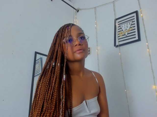 Live sex webcam photo for COOPERKIMBER #276355433