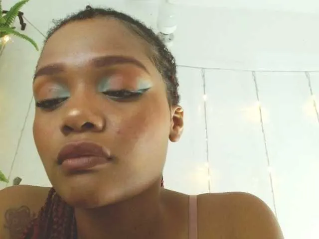 Live sex webcam photo for COOPERKIMBER #276704325