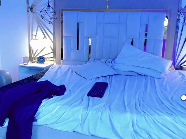 Live sex webcam photo for COUPLECUMBONNY #290419147