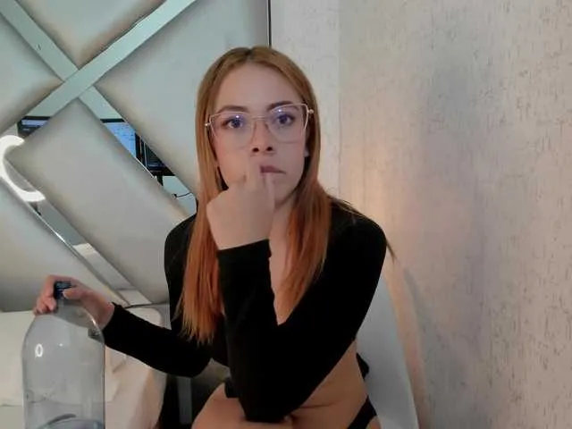 Live sex webcam photo for CRISTALEVANS-VC #292039004
