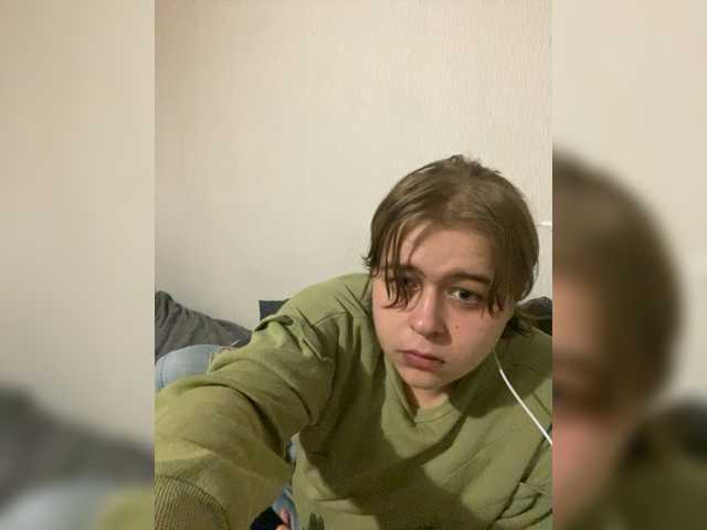 Live sex webcam photo for CTRATEG1 #277439629