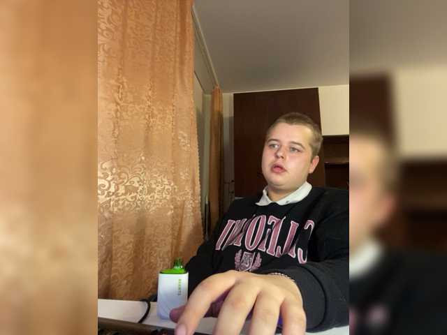 Live sex webcam photo for CTRATEG1 #277659703