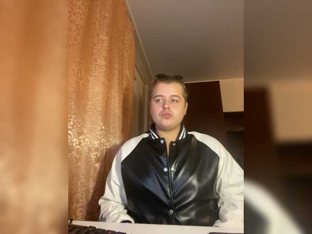 Live sex webcam photo for CTRATEG1 #277731550