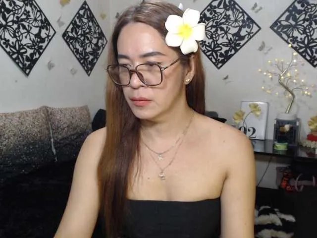 Live sex webcam photo for CUMelizabeth #291768739