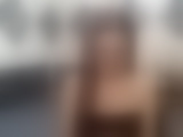Live sex webcam photo for CUMelizabeth #294268382