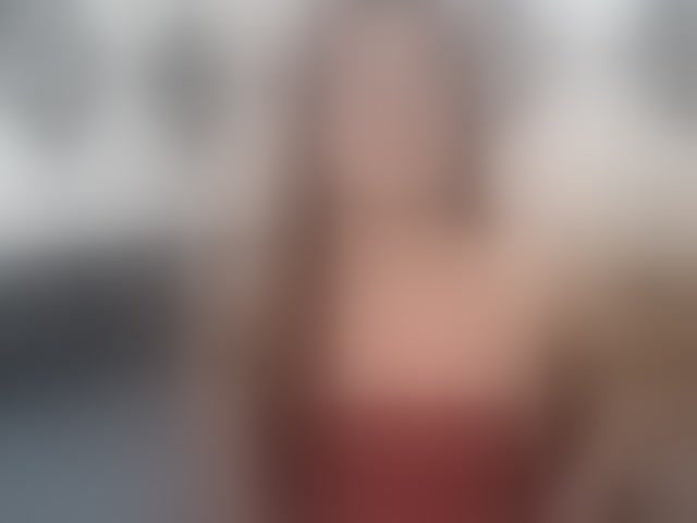 Live sex webcam photo for CUMelizabeth #294276422
