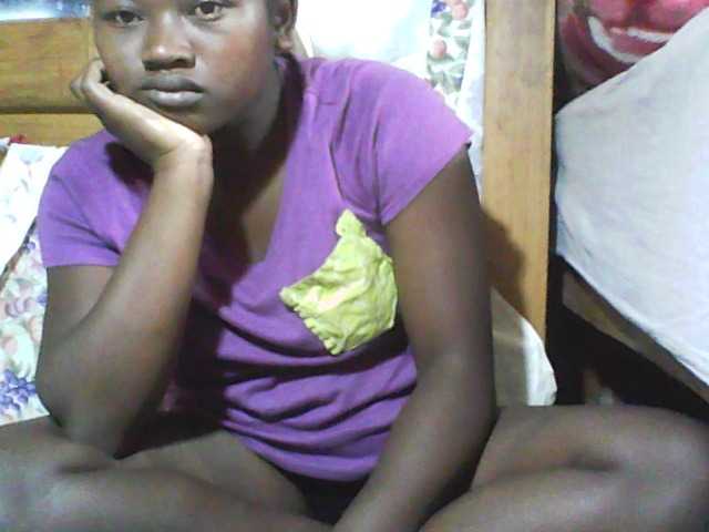 Live sex webcam photo for Cacasiane #273643928