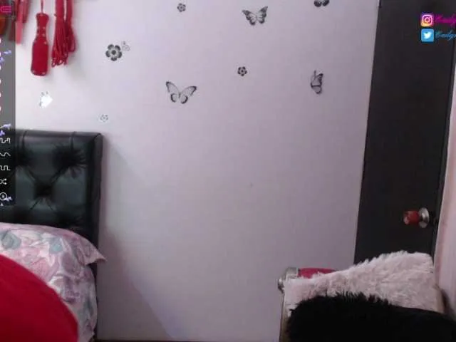 Live sex webcam photo for CailynMyers68 #273694482