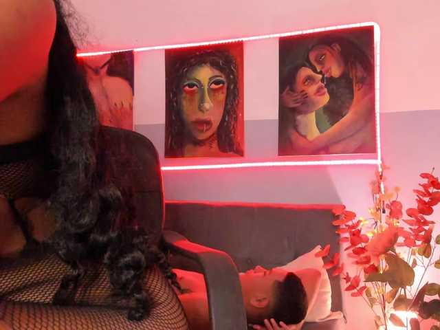 Live sex webcam photo for CainandThesin #275810639