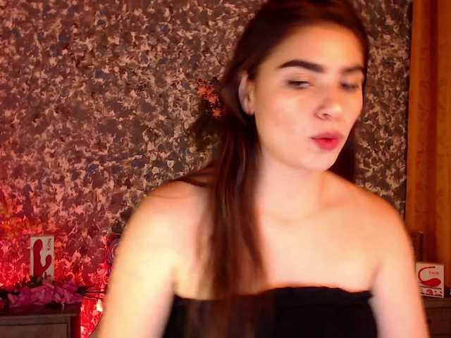 Live sex webcam photo for Caitlin-Gomez #273735825