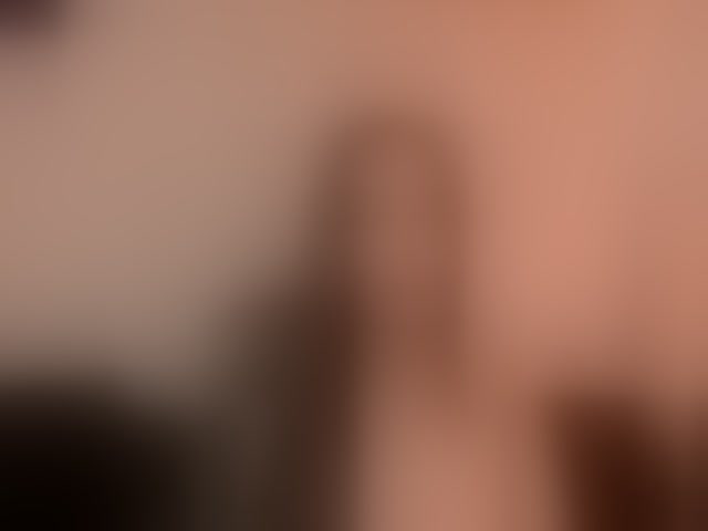 Live sex webcam photo for CaitlynBell #294110063