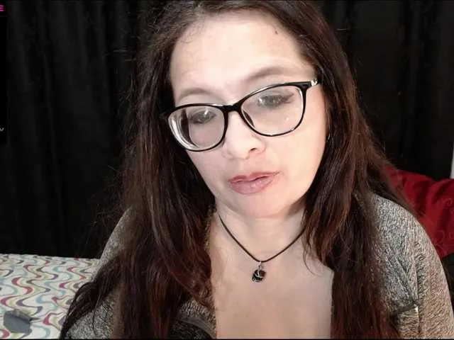 Live sex webcam photo for CalliaOith #275924335