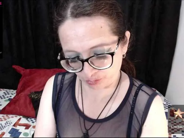 Live sex webcam photo for CalliaOith #276059190