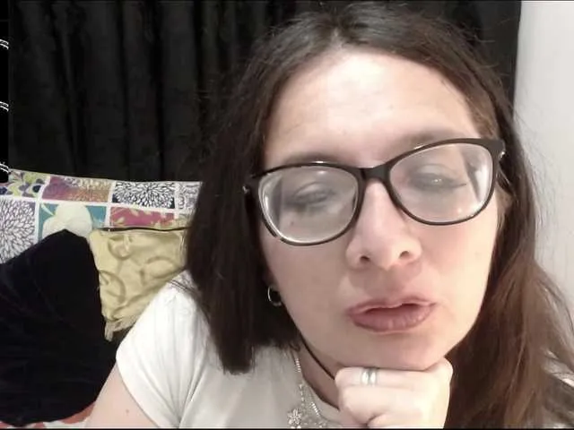 Live sex webcam photo for CalliaOith #276187852