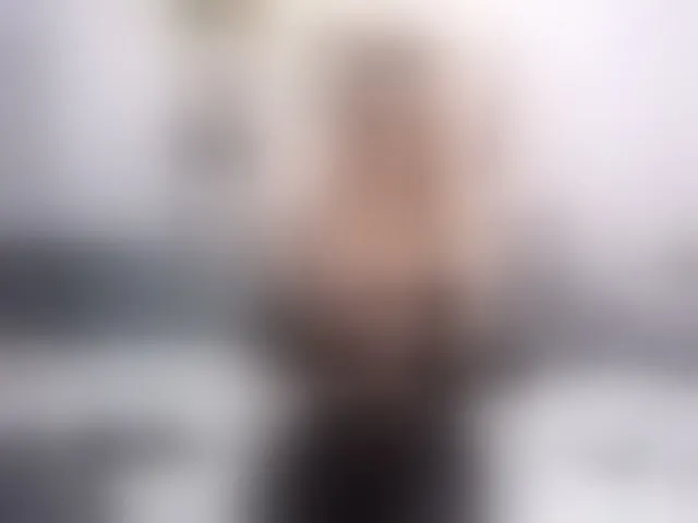Live sex webcam photo for CallmeAnna #293717523