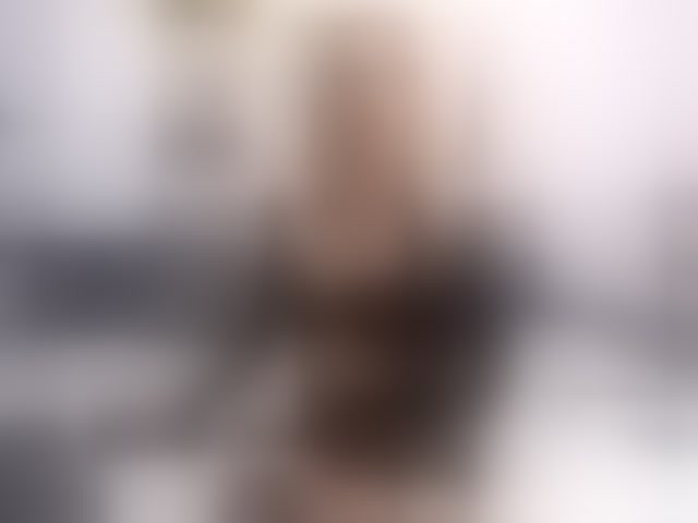 Live sex webcam photo for CallmeAnna #294065363