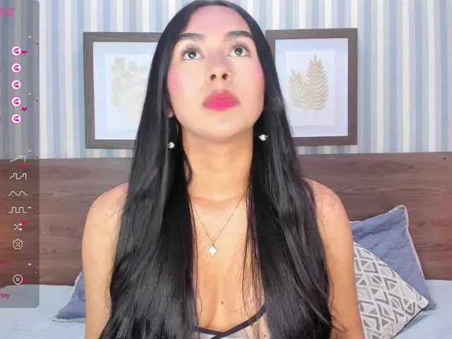 Live sex webcam photo for Cameliaa-Smith #277851342