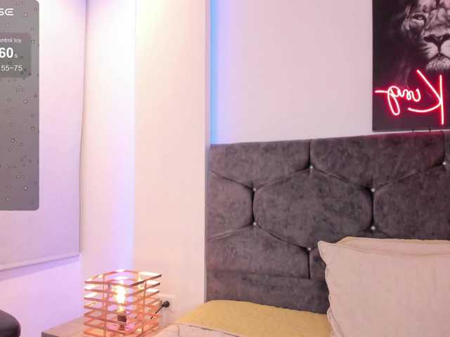 Live sex webcam photo for Cameliaa-Smith #278295814