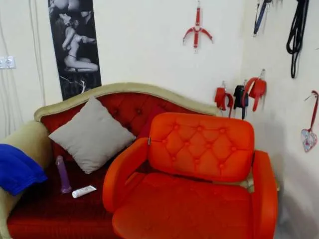 Live sex webcam photo for Camelimilf #272413496