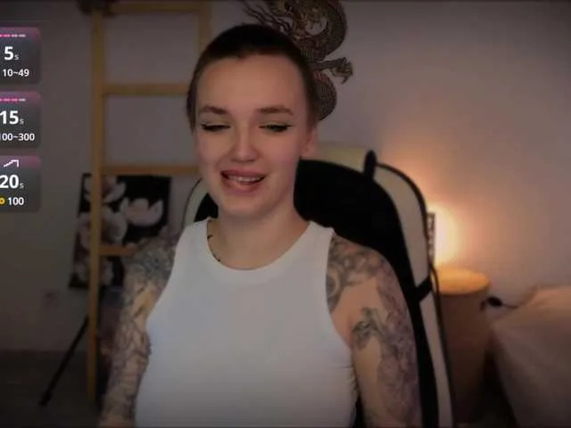 Live sex webcam photo for CamelliaMoon #290929181