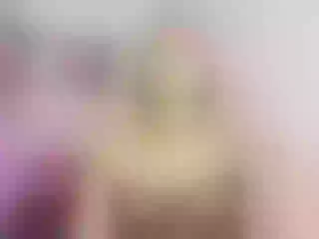 Live sex webcam photo for Cami-Hot1 #290868386