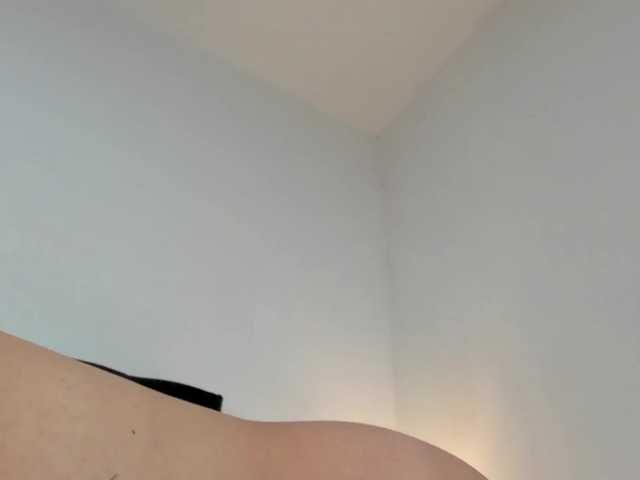 Live sex webcam photo for Cami-brandz #272932255