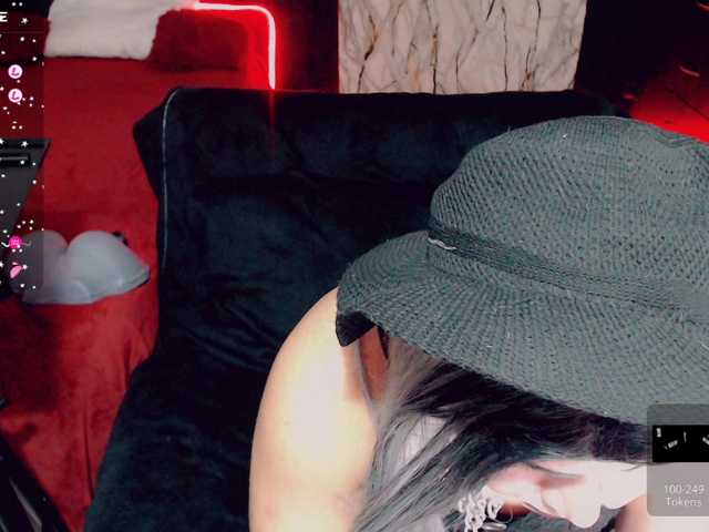 Live sex webcam photo for Camiilo1993 #277153828