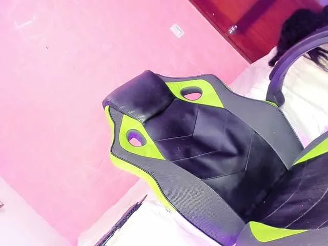 Live sex webcam photo for Camila-parkers #291520415