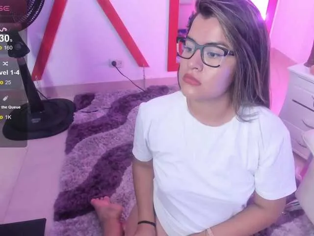Live sex webcam photo for Camila-warren #277871141