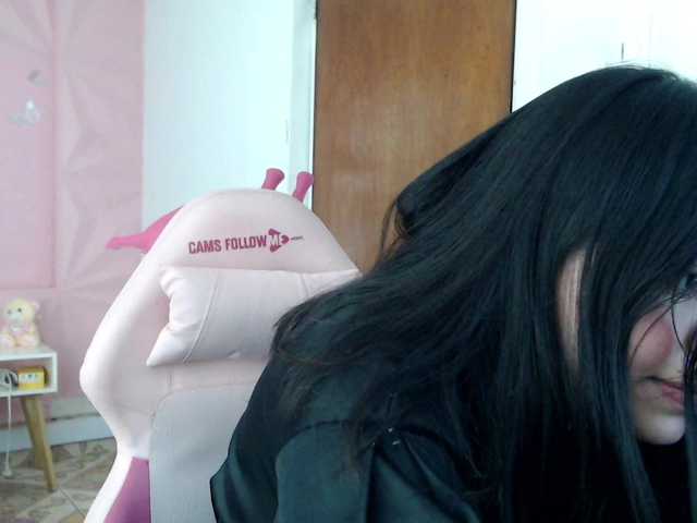 Live sex webcam photo for CamilaHot15 #290003728