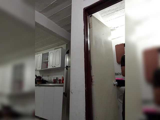 Live sex webcam photo for CamilaRubla #290323247