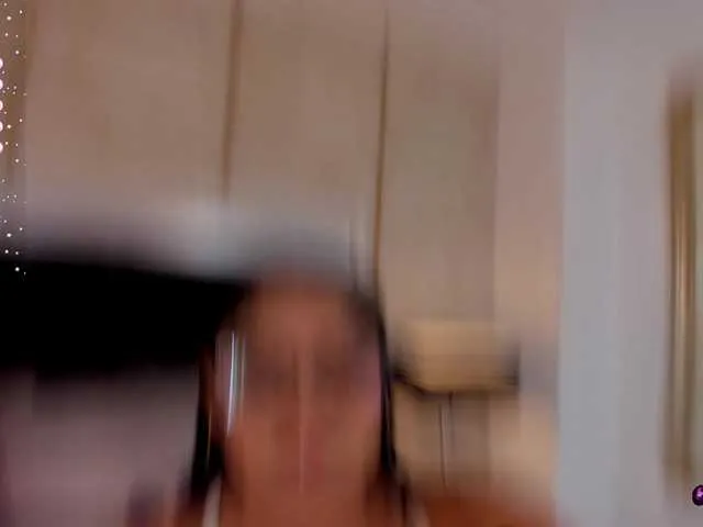 Live sex webcam photo for Camilafoox #278194964