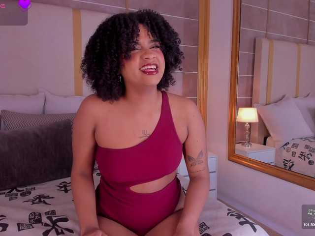 Live sex webcam photo for Camilafoox #290676006