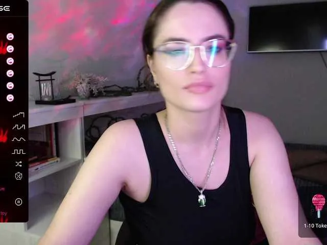 Live sex webcam photo for Camilla-One #276353912